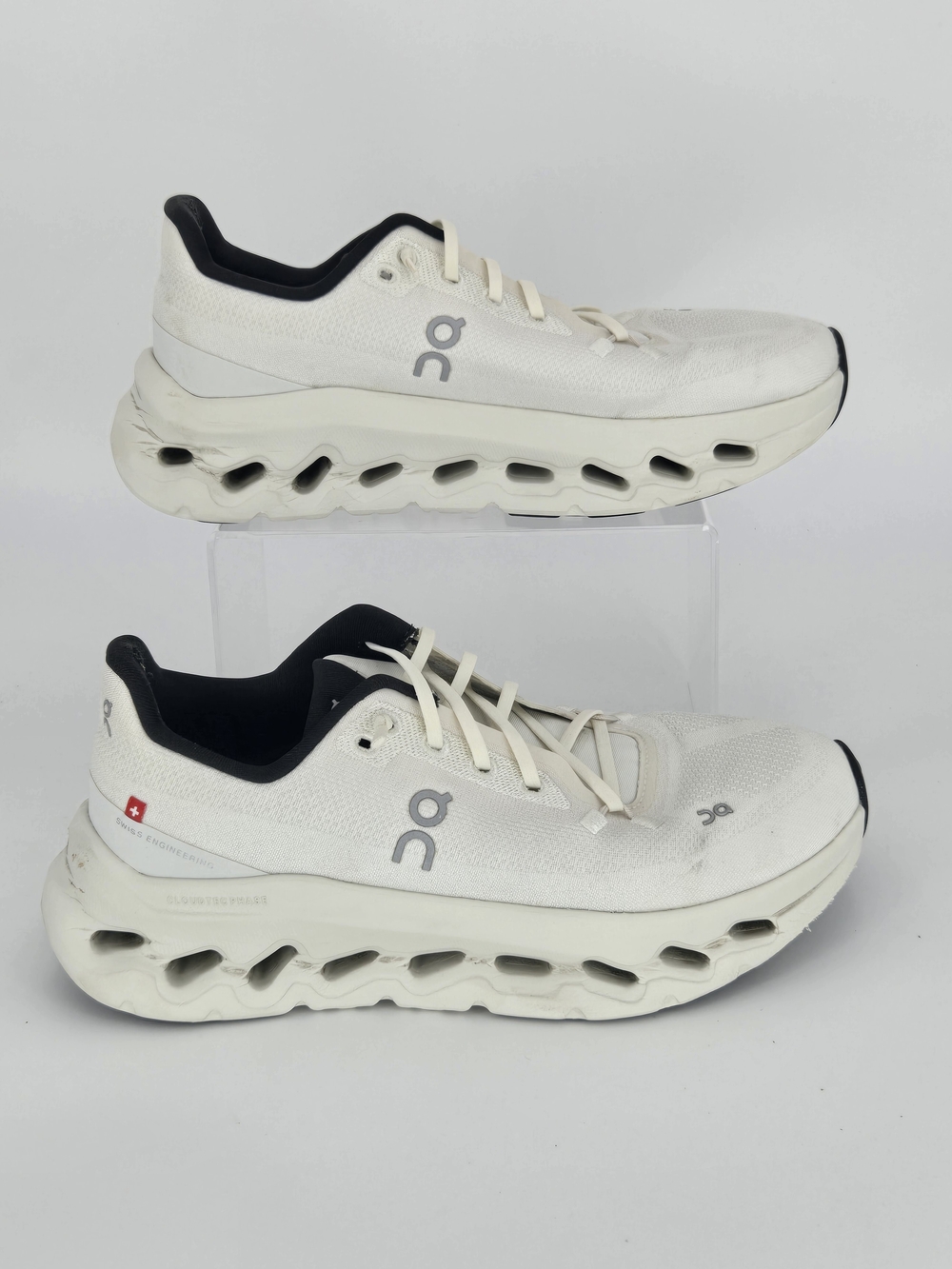 On Running Cloudtilt Women’s Running Shoes - White/Black Size 7 - Picture 3 of 15